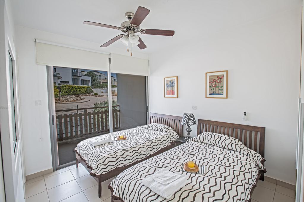 Esprit Villa 20 Полис Стая снимка