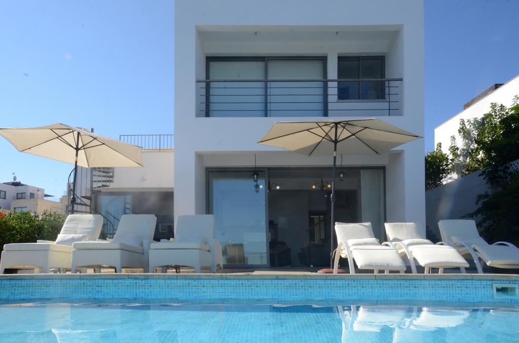 Esprit Villa 20 Полис Екстериор снимка
