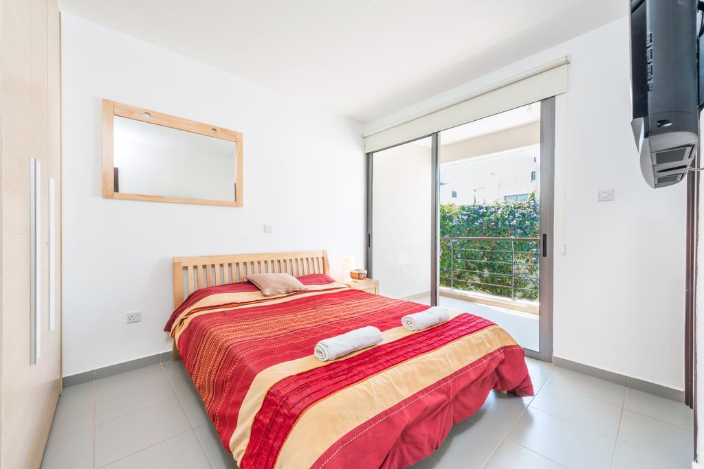 Esprit Villa 20 Полис Стая снимка
